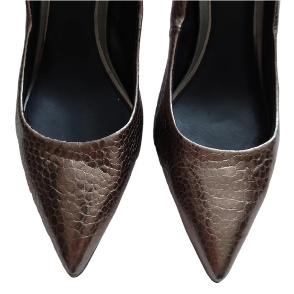ELIE TAHARI Metallic Pumps Stilleto Heel Classic Snake Print size 37